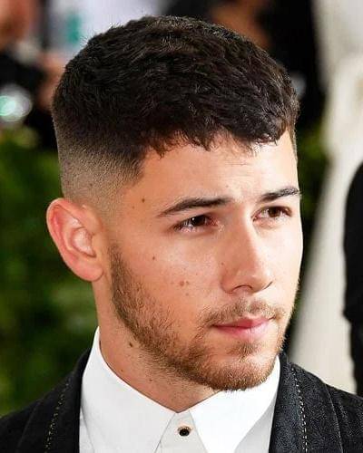 Dok. Men Hair Style Now